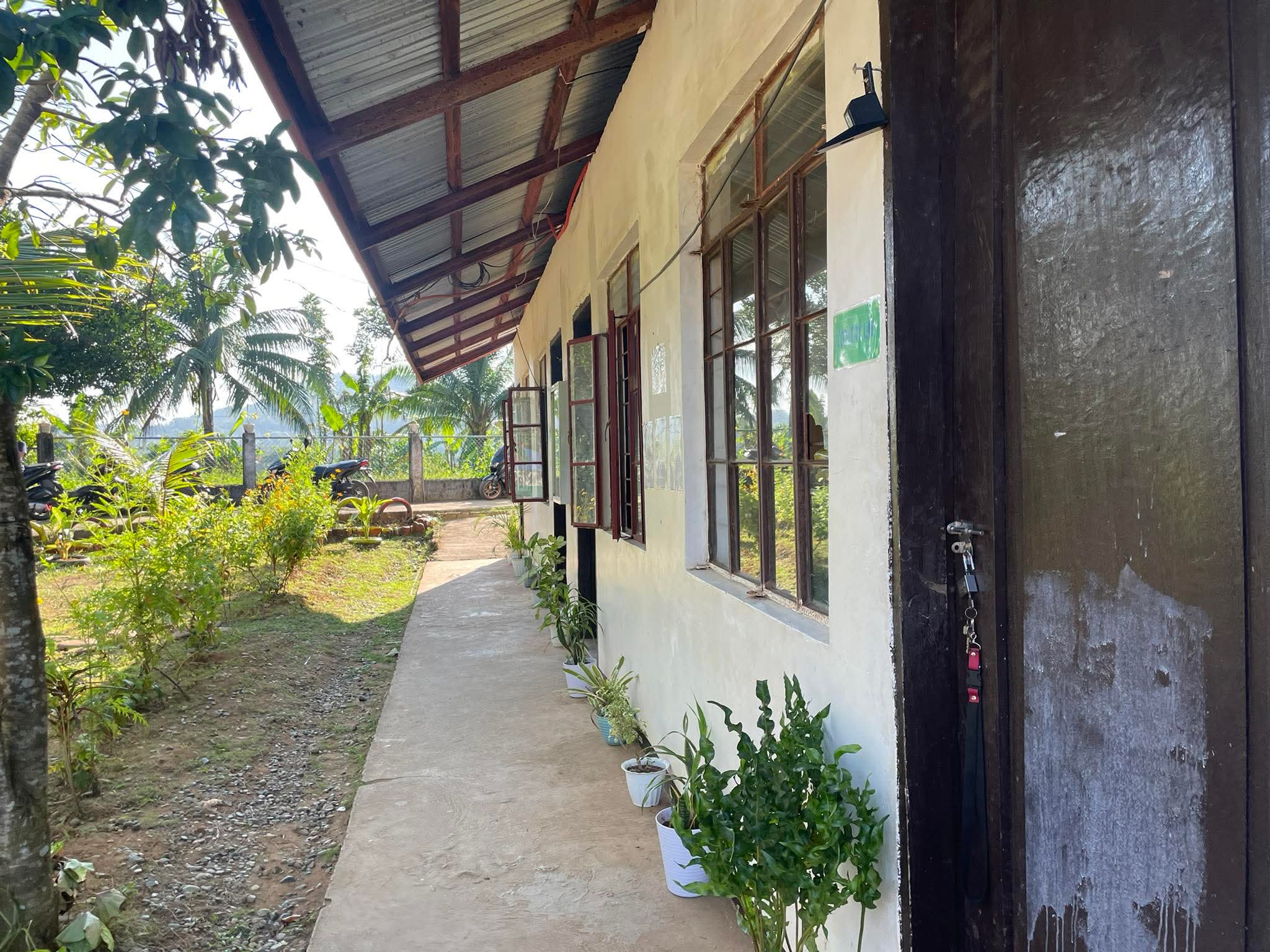 Faculty/Study Building